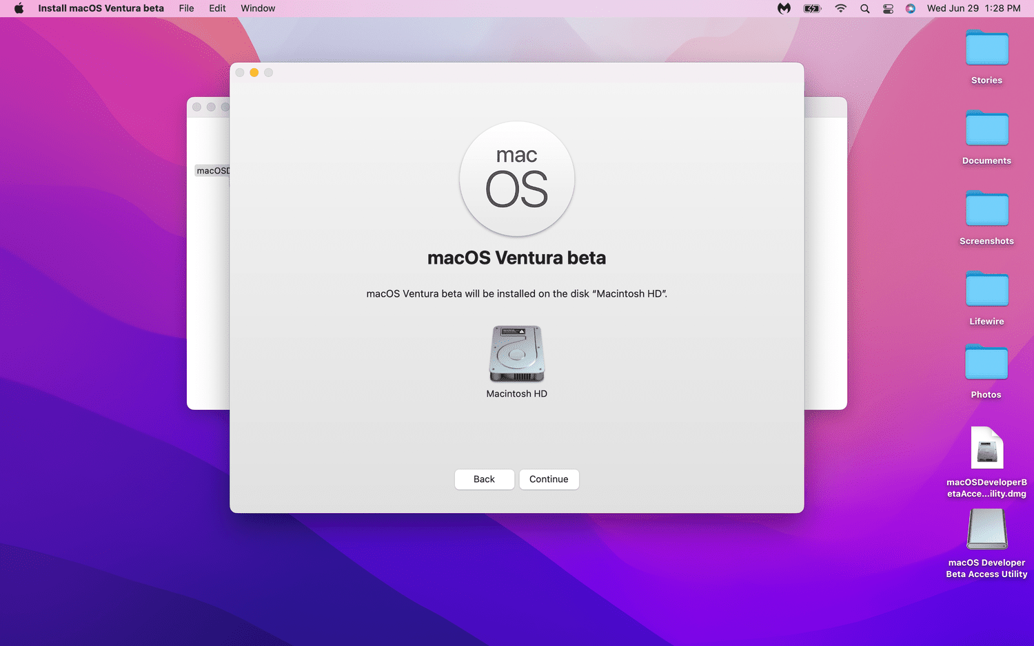 Continue highlighted in the macOS Ventura installer.