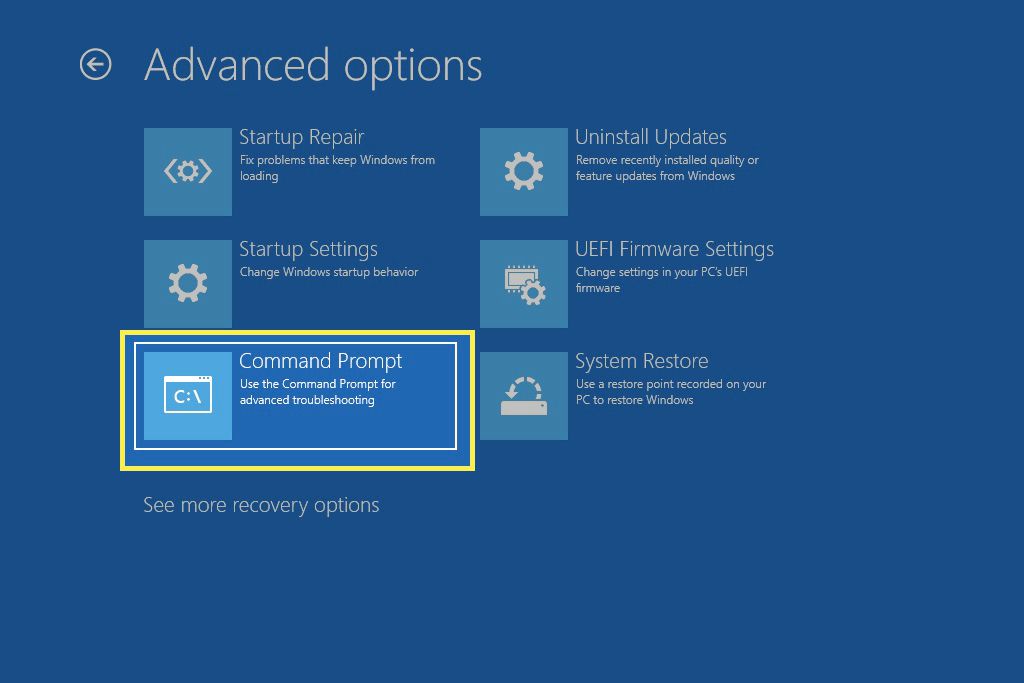 Advanced Startup Options for Windows 11 with Command Prompt highlighted